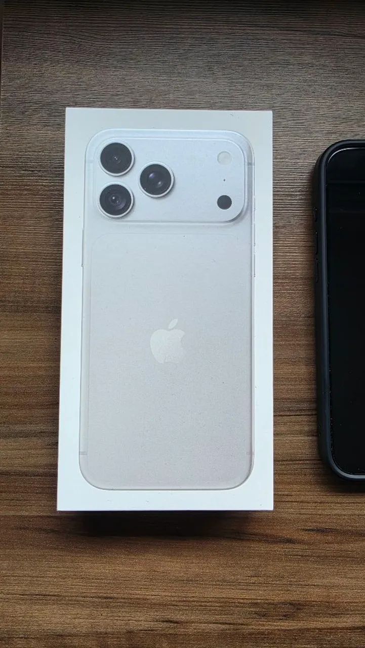 Iphone 18 pro max 256 gigas PRATA usado  - Foto 4