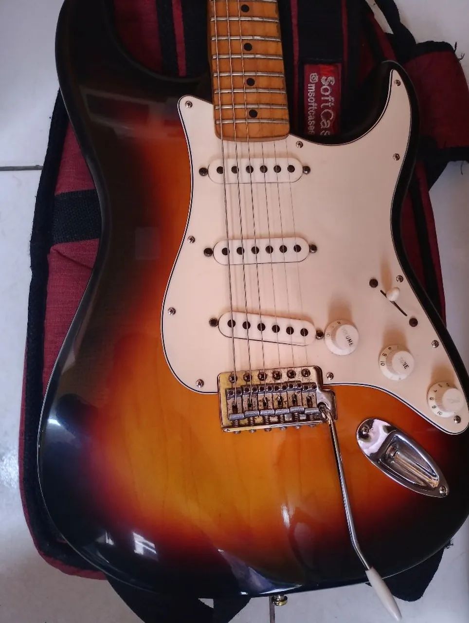 Guitarra fender  - Foto 3