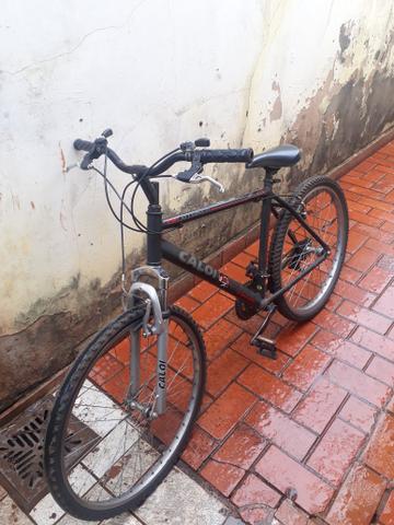 Bicicleta semi nova marca Caloi