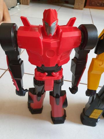 3 bonecos transformes lindos e originais da hasbro - Foto 2