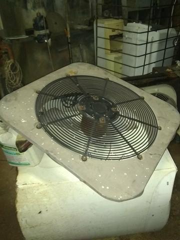 Ventilador de ar condicionado split