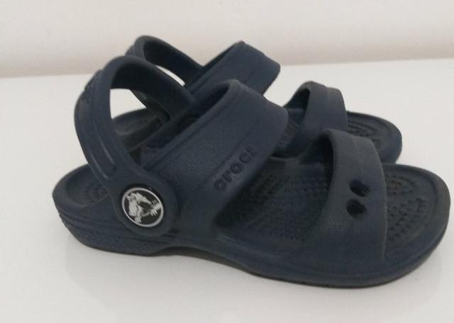 Sandalia Crocs (original) - Foto 2