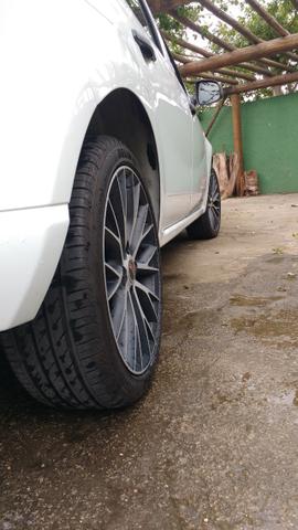 Sandero Expression 1.6 8v 2014 GNV - Foto 17