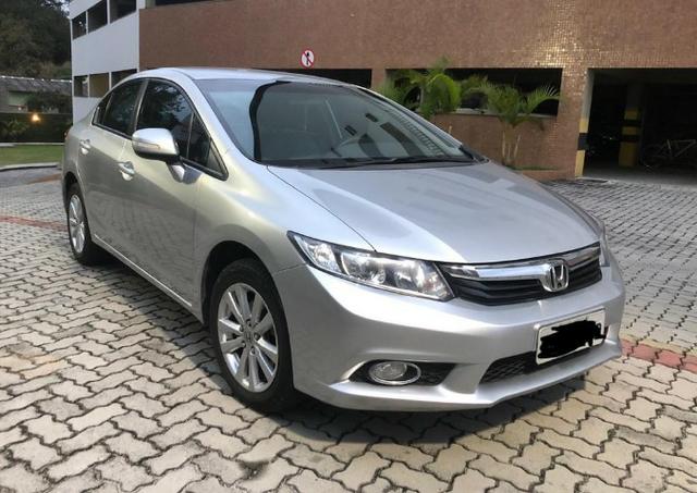 Única dona - Civic 2.0 LXR automático 2014 - Foto 5