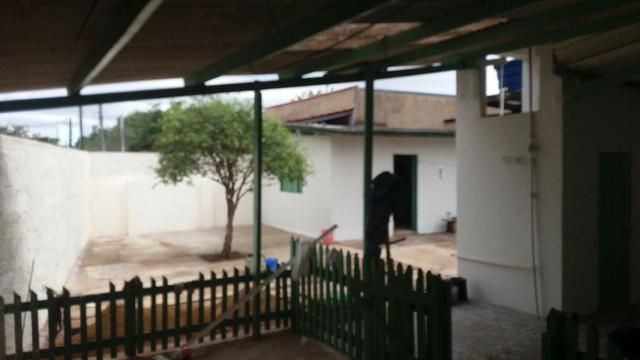 Alugo Casa com 3 qtos - São João Bosco - Foto 2