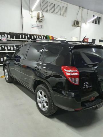 Veículo Toyota RAV 4 - Foto 2
