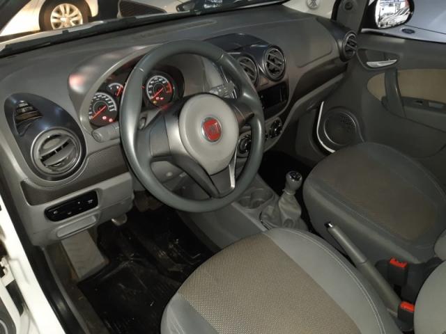 FIAT PALIO 1.6 MPI ESSENCE 16V FLEX 4P 2015 - Foto 7