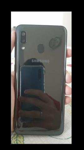 Samsung Galaxy a20 - Foto 3