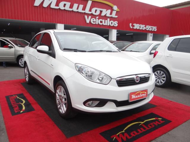 FIAT GRAND SIENA ESSENCE DUALOGIC 1.6 16V FLEX 2015 - Foto 18