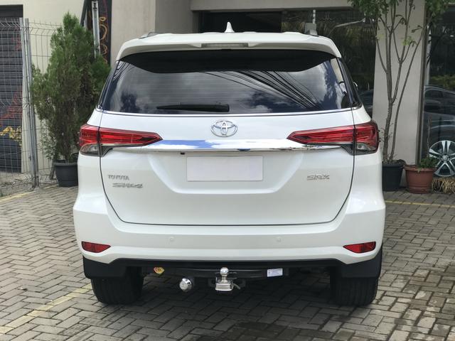 Toyota sw4 srx 2018 diesel - Foto 4