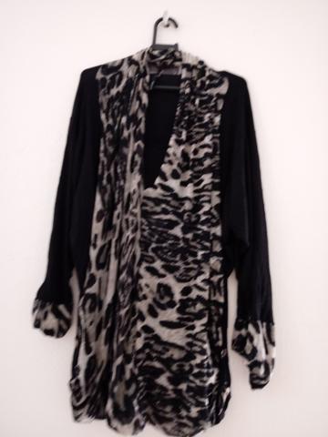 Blusa preta
