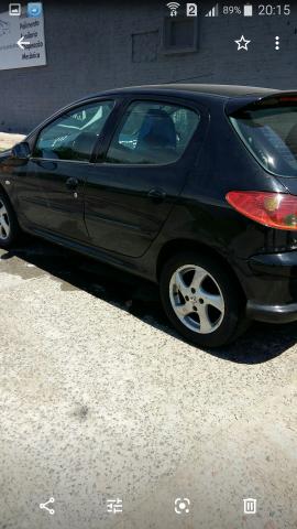 Peugeot 206 1.4 Feline completo em ótimo estado - Foto 2