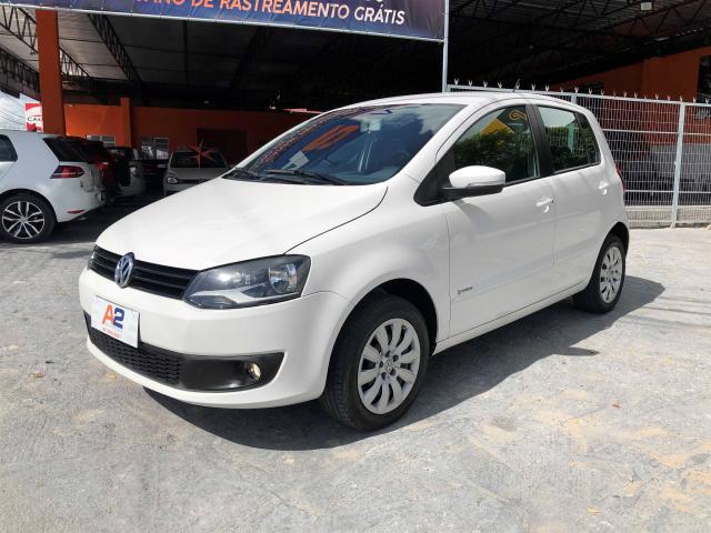 VOLKSWAGEN FOX 2013/2014 1.0 MI 8V FLEX 4P MANUAL - Foto 4