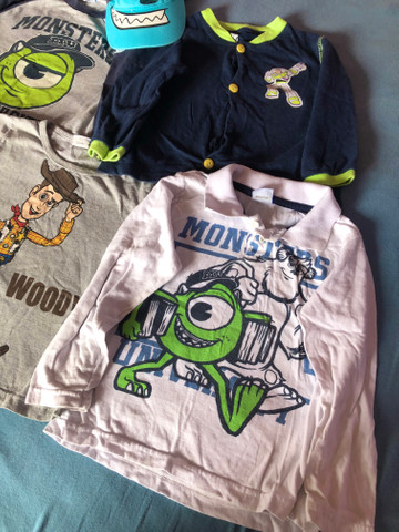 Roupas Disney tamanho 2 anos *Lote por 30,00 - Foto 2