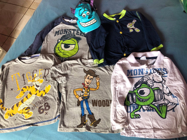 Roupas Disney tamanho 2 anos *Lote por 30,00