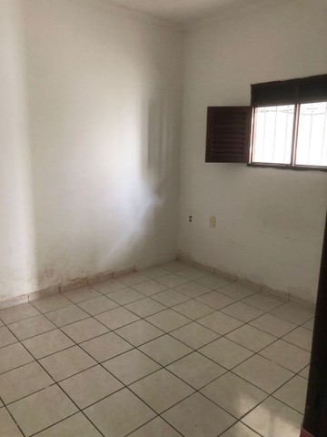 Vende-se casa prox. a padaria do minininha  - Foto 3