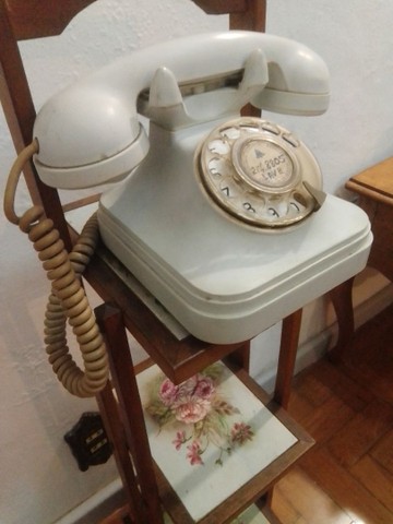 Telefone antigo baquelite  - Foto 3