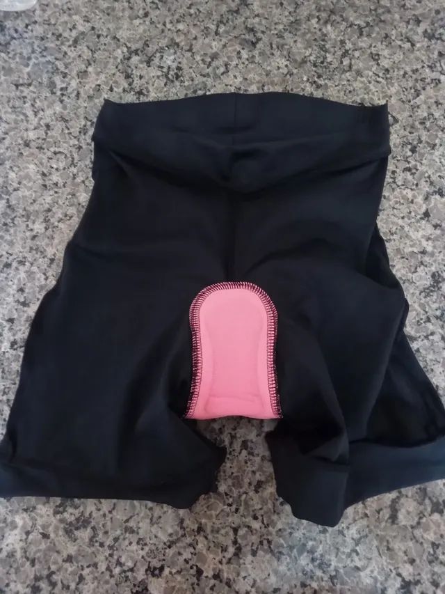 BERMUDA CICLISTA NA ETIQUETA  - Foto 2