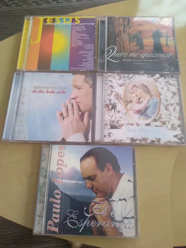 5 CDs 1 DVD músicas evangélica e católica 