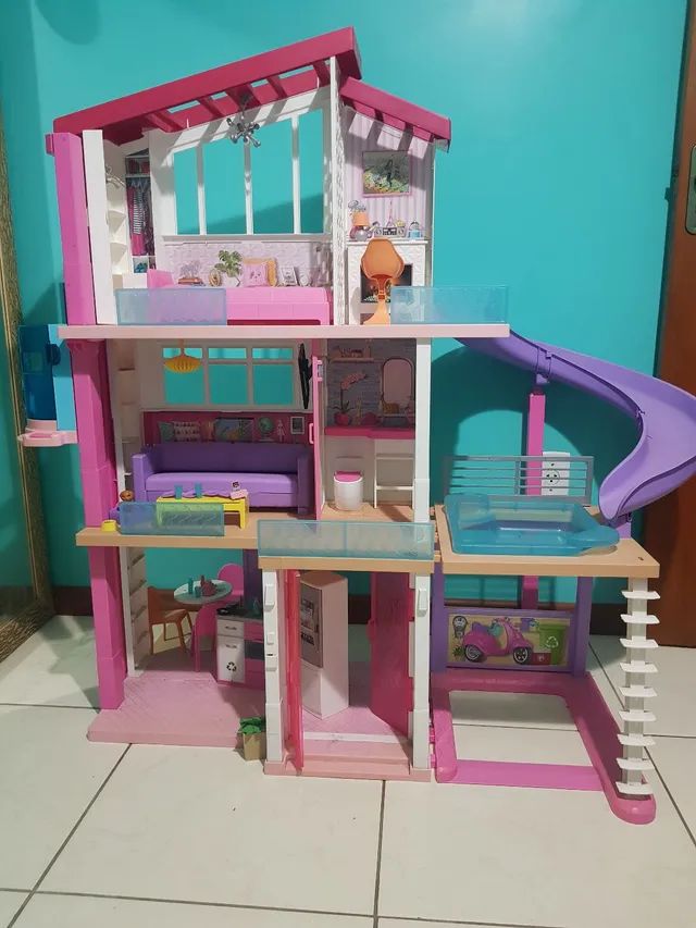 Casinha antiga da Barbie