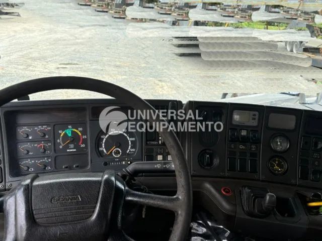 Caminhão scania p124 ano 2004 Guindaste madal md600 - Foto 4