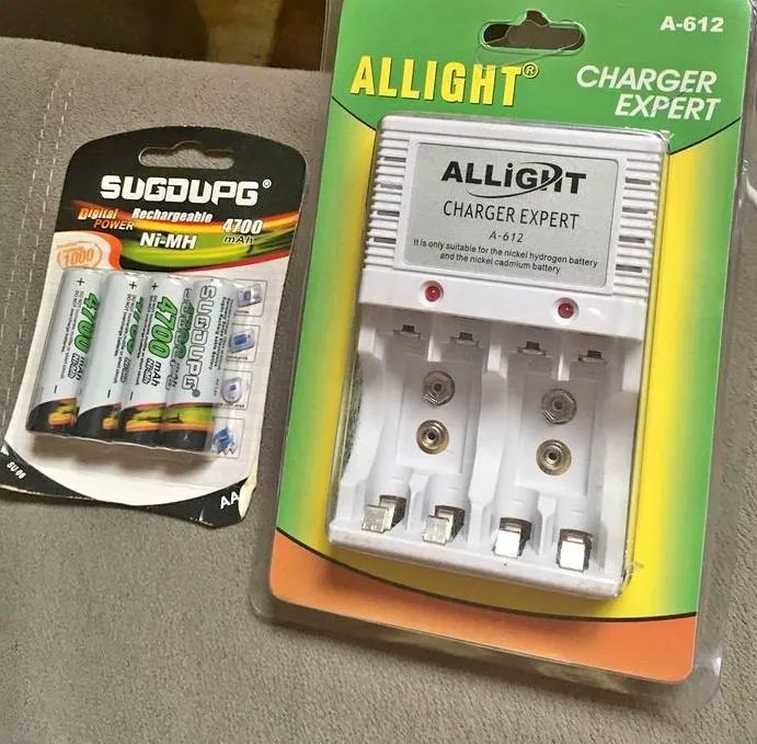 Carregador de Baterias ALLIGHT Charger Expert A-612 - Novo