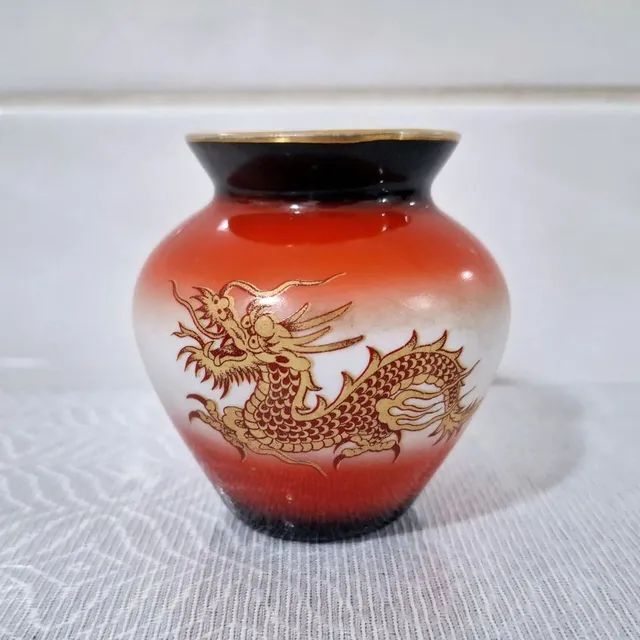 Duas Miniaturas de Vaso Chines Vermelho Antigos - Foto 3