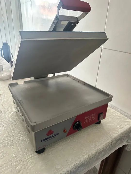 Grill elétrico PROGAS Equipamento gastronômico 