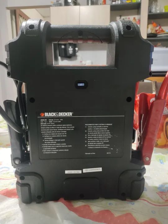 Arrancador de Partida 12V Black & Decker 500A - Foto 3
