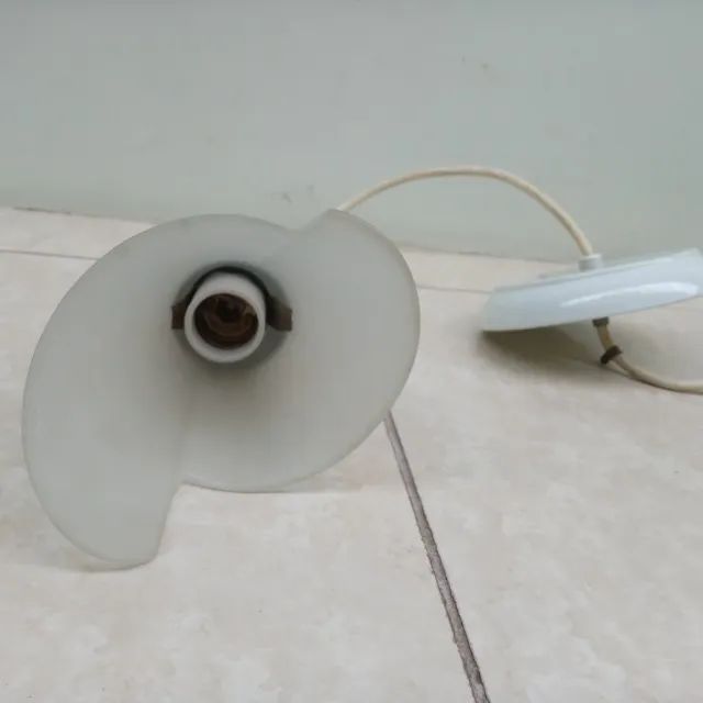 Lustre de Vidro Pendente Cor Branco - Foto 3