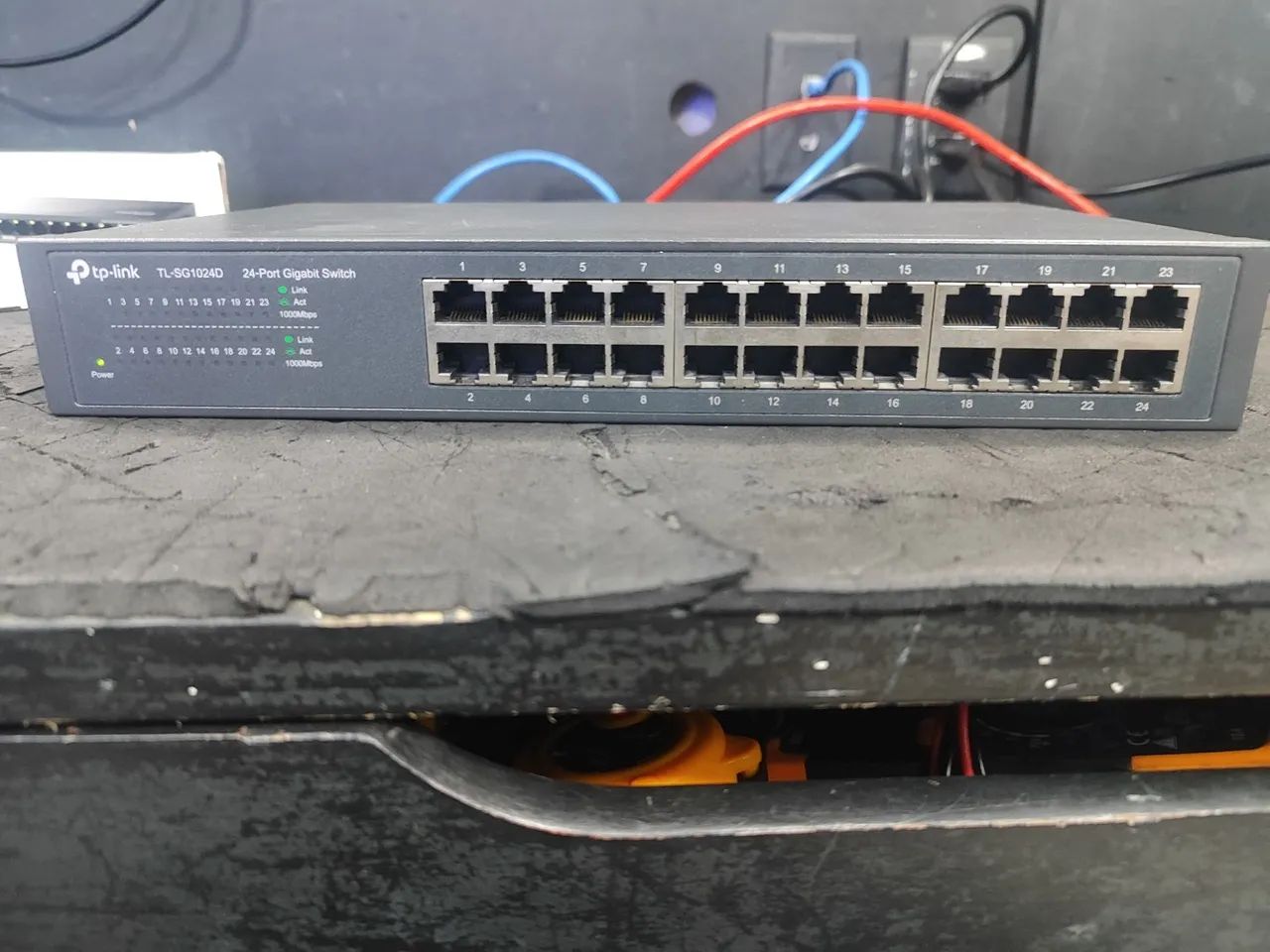 Switch TP-Link TL-SG1024D Gigabit de 24 Portas - Foto 4