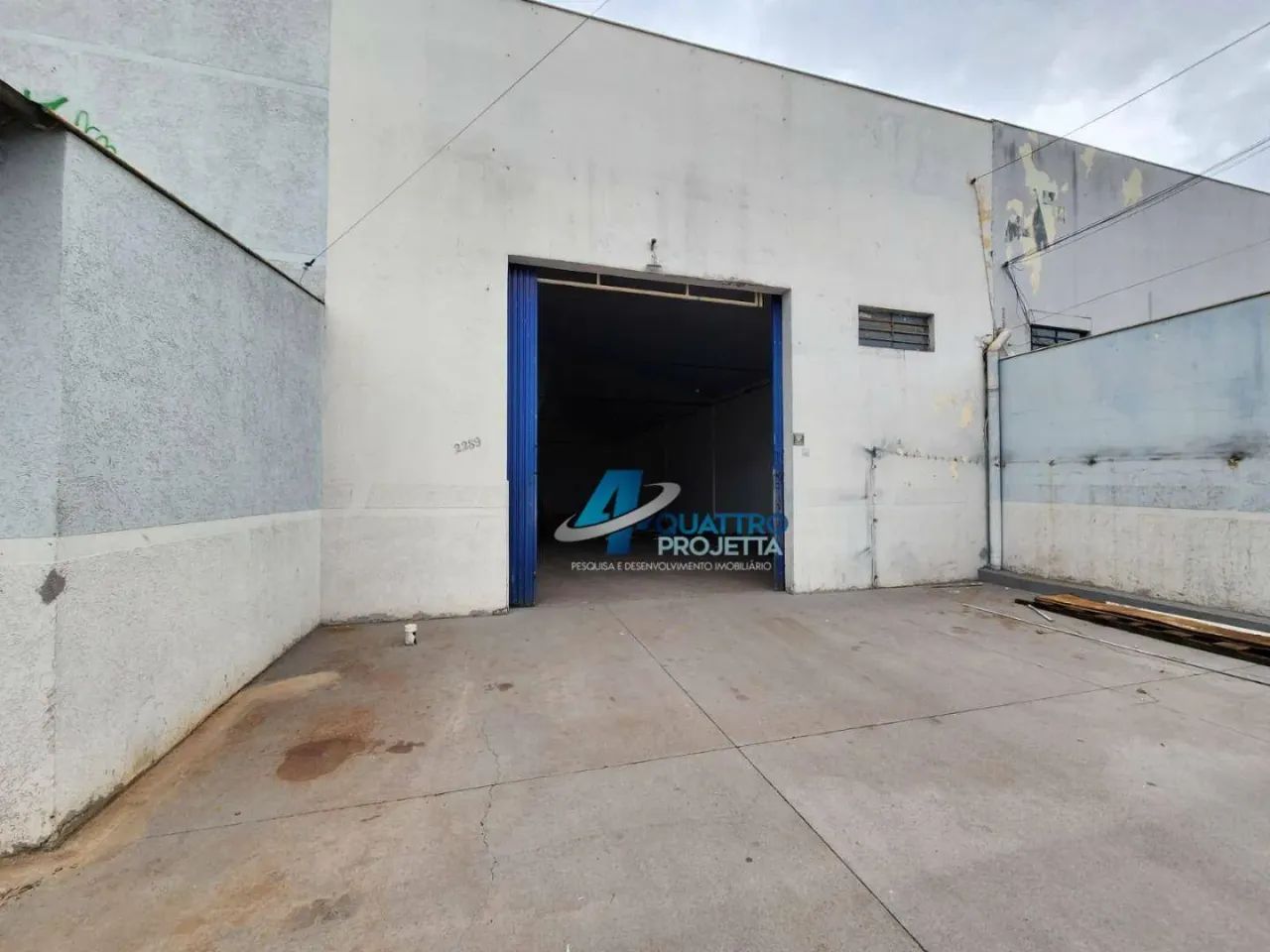 Barracão para locação com 420 m² na R. Roberto Romanelli, Jardim Riviera - Cambé - Foto 5