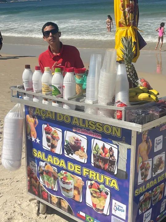 Carrinho de Açai e Salada de Fruta - Praia - Foto 2