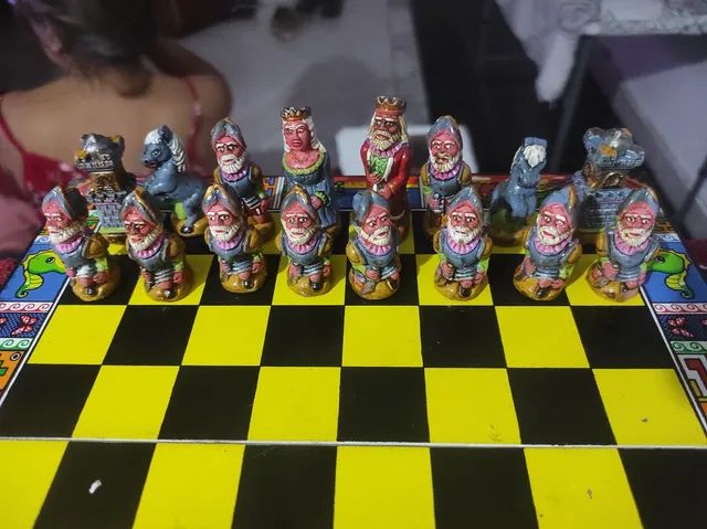 Xadrez artesanal peças em barro - Foto 4
