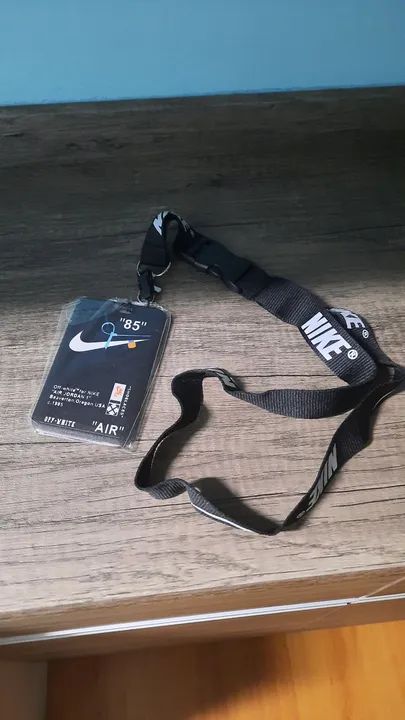 Cordão crachá Nike oficial 