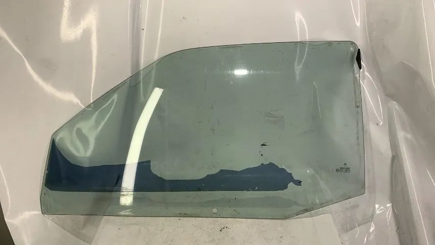 Vidro Porta Dianteira Esquerda Citroen Zx 92-98 - Peças para