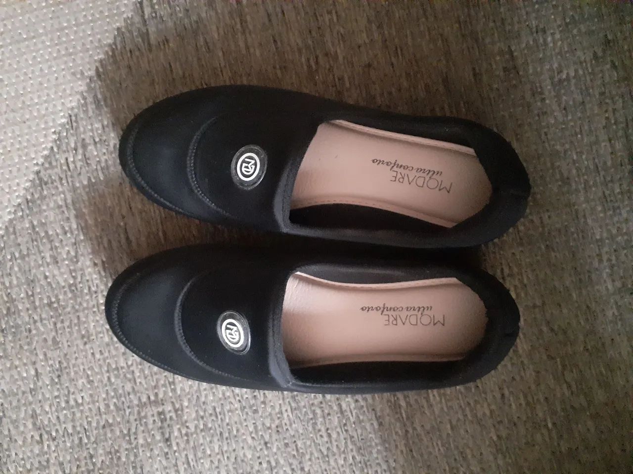 Tenis modere 35