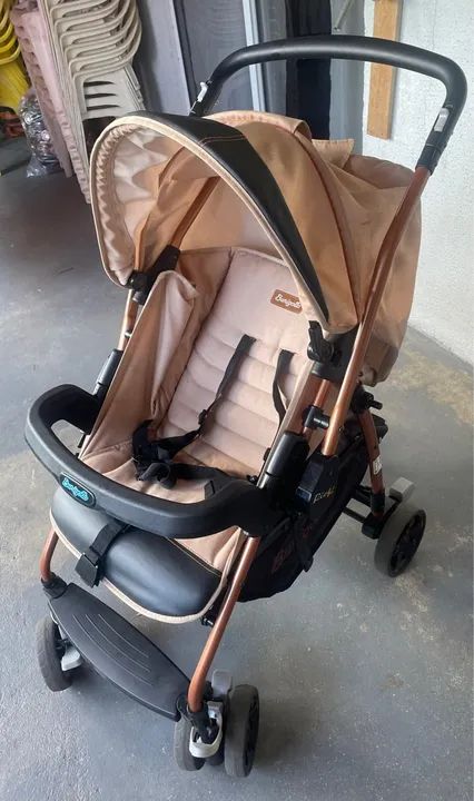 Carrinho de bebê Burigotto - usado poucas vezes - Foto 4
