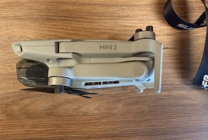 Drone DJI Mini 2 Kit Fly More Combo - Foto 5