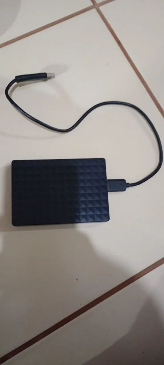 Vende-se HD de 1Tera com 51 jogos de Xbox 360