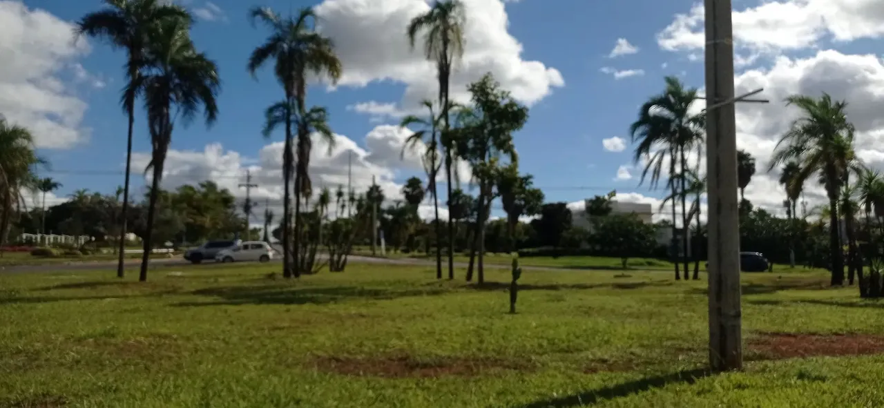 park Way casa simples condomínio fechado Arniqueiras