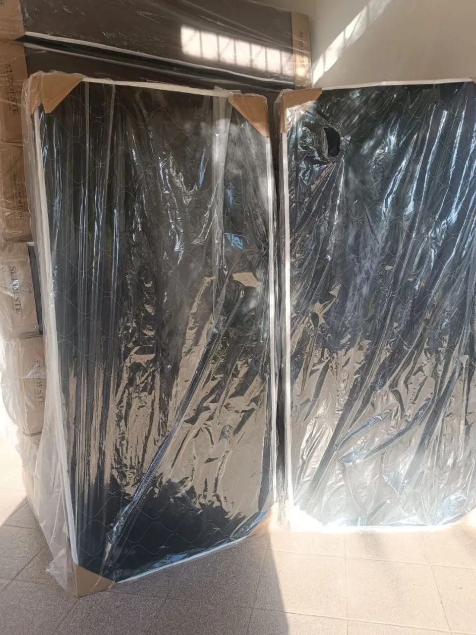 Promoção # Camas Novas com espuma de 8cm conjugadas 6 pesinhos de PVC inclusos.