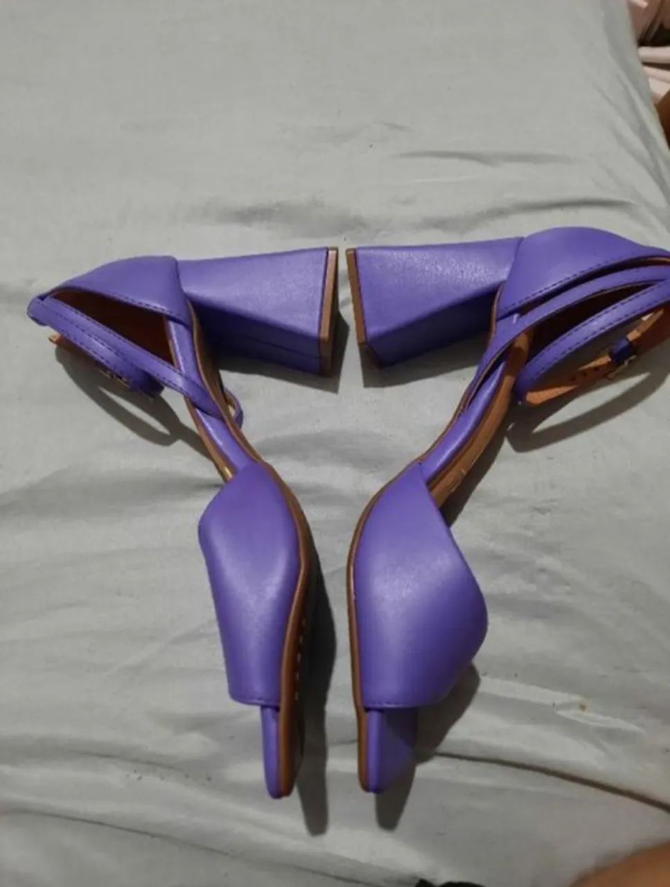 Sandalia vizzano 36 roxo  - Foto 3
