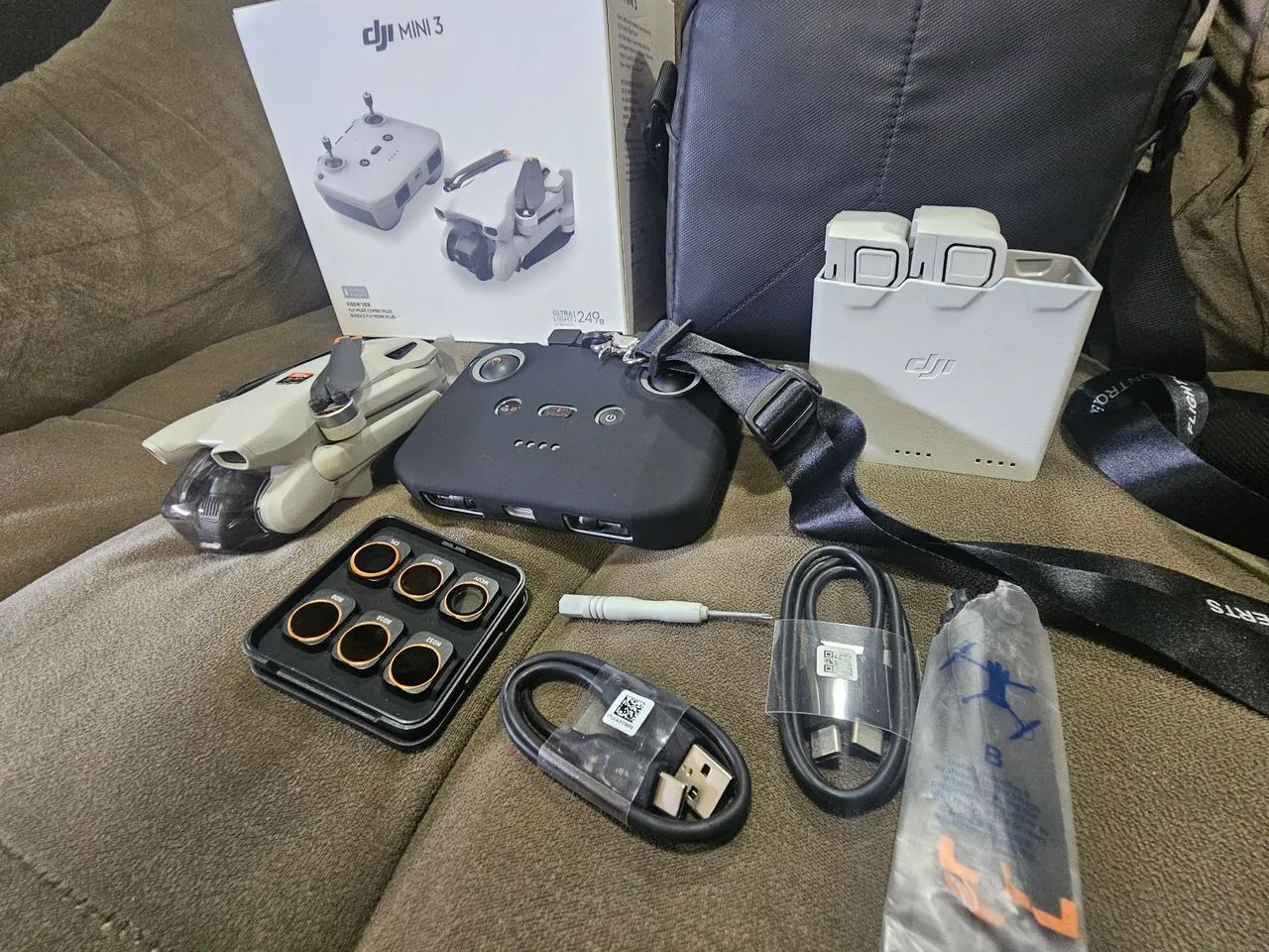 Drone Dji mini 3 combo flaymore plus  - Foto 3