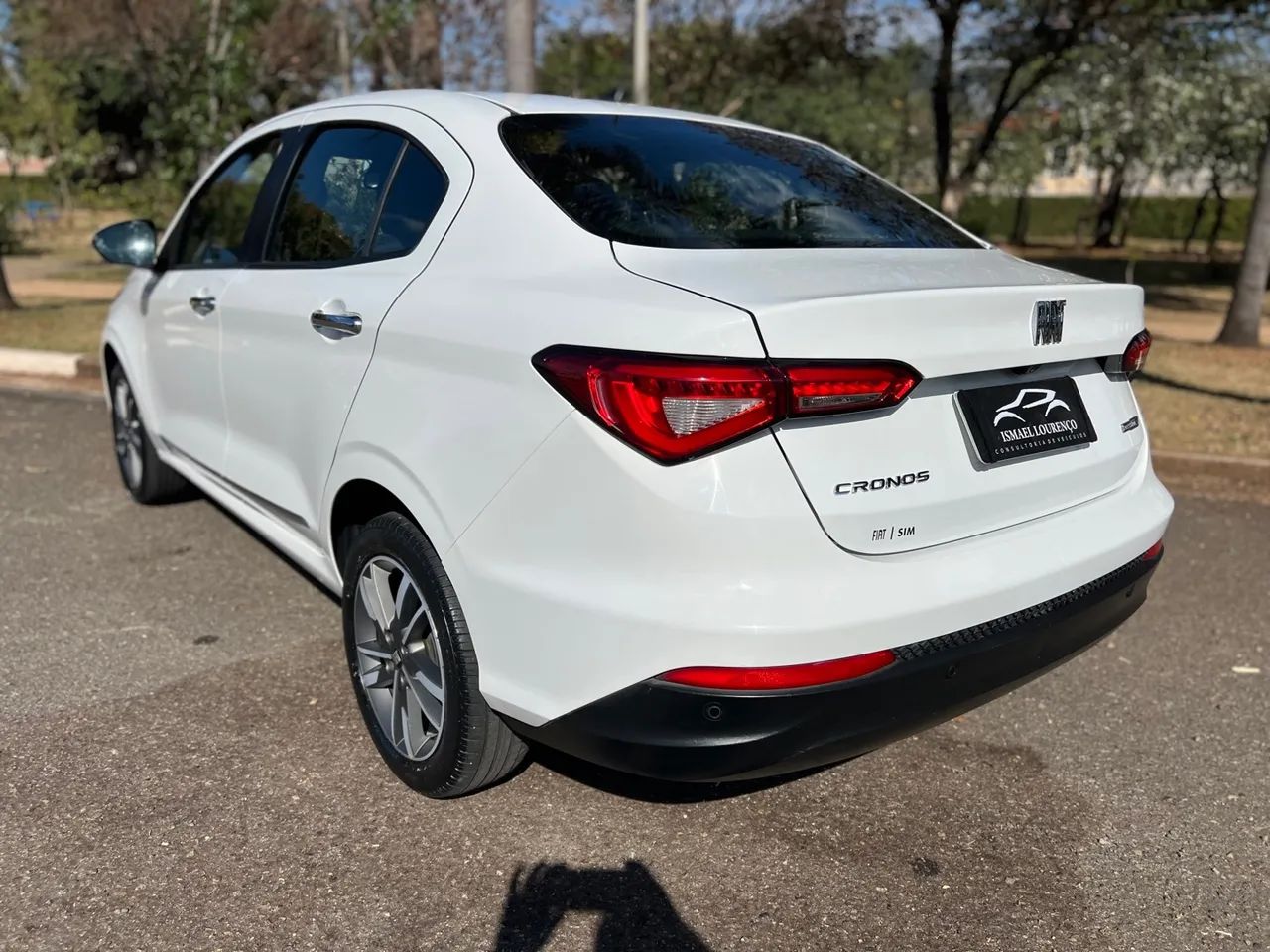 Fiat Cronos Precision 1.3 16V Flex Aut. 2023 - Foto 4