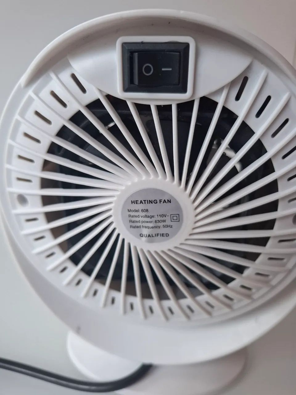 Mini Aquecedor Portátil com Design Moderno - Foto 3