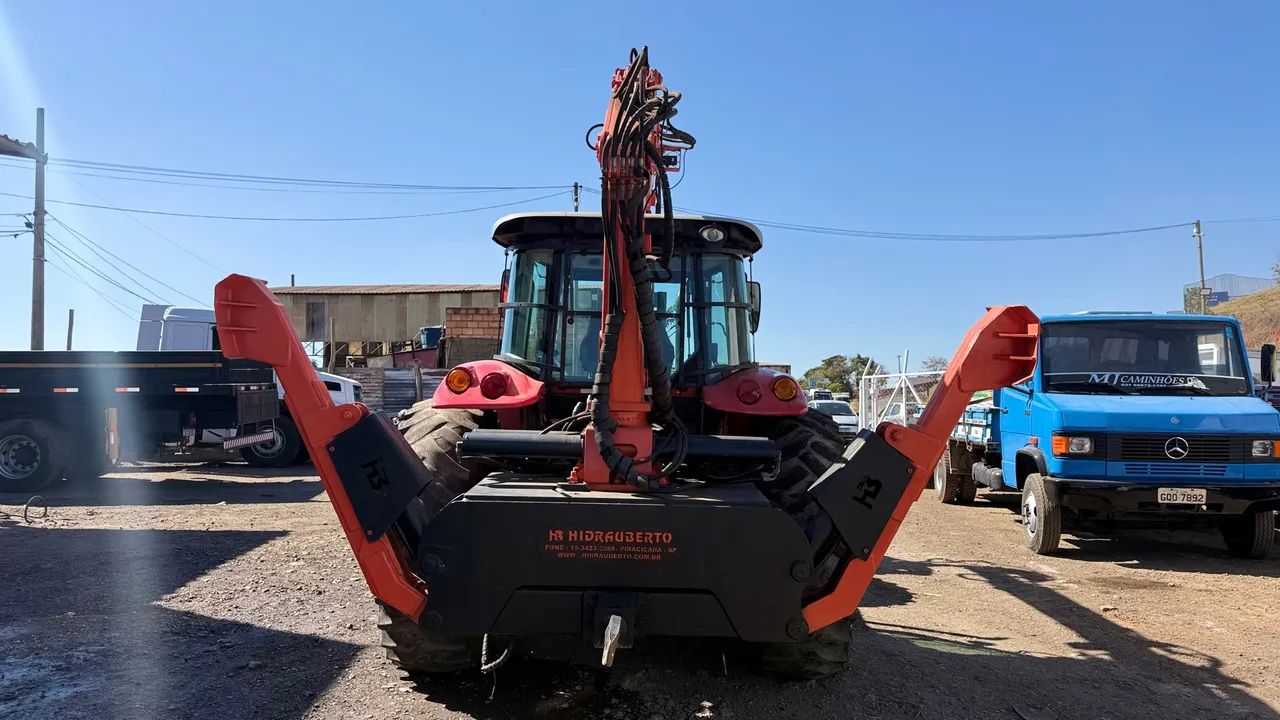 Trator Massey Ferguson com Garra Florestal Ano 2017 - Foto 6