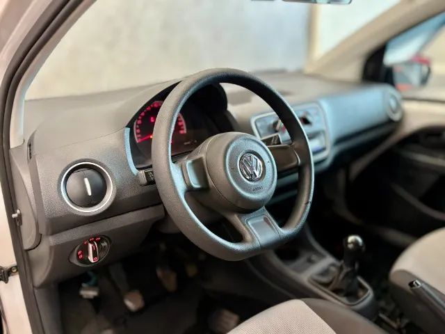 Volkswagen Up! Take 1.0 Total Flex 12V 5P 2016 - Foto 9