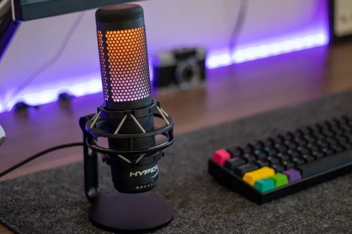 Microfone HyperX Quadcast S RGB ? Condensador com Caixa Original