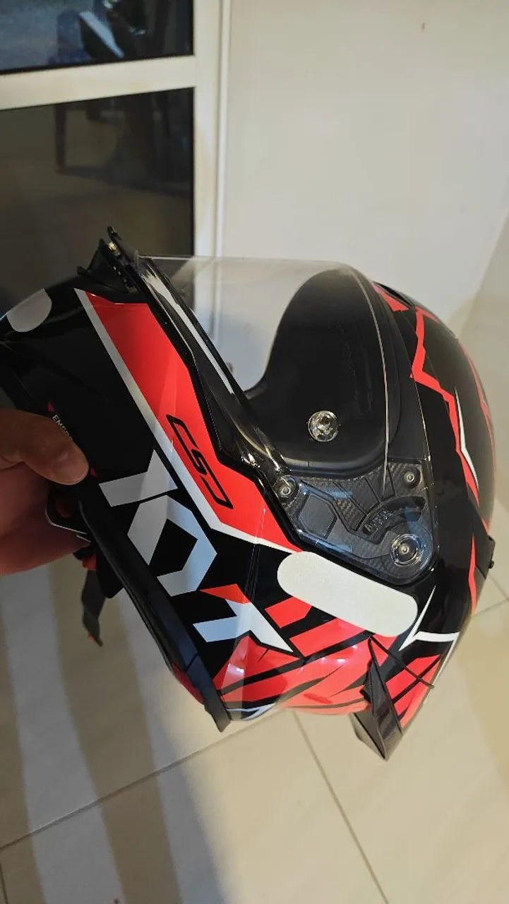 Capacete KYT TT Revo